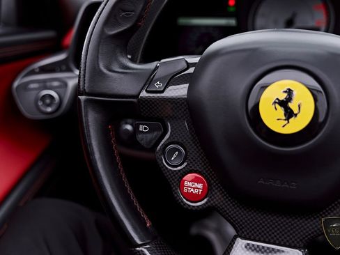 Used 2014 Ferrari 458 Spider RWD image 62