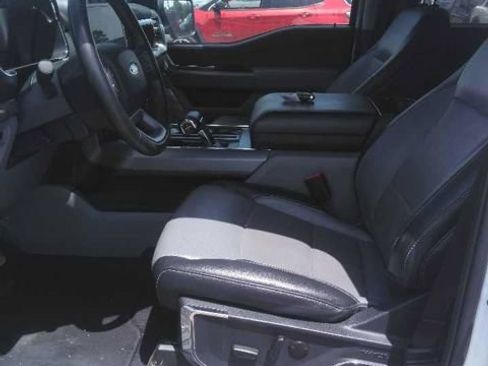 Used 2023 Ford F150 Lariat AWD/4WD image 2