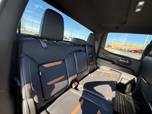 Certified 2024 GMC Sierra 1500 AT4 image 18