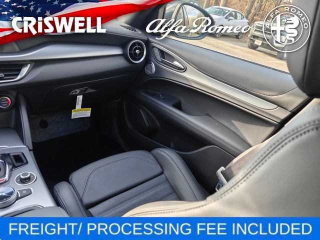 New 2026 Alfa Romeo Stelvio Sprint AWD/4WD image 46