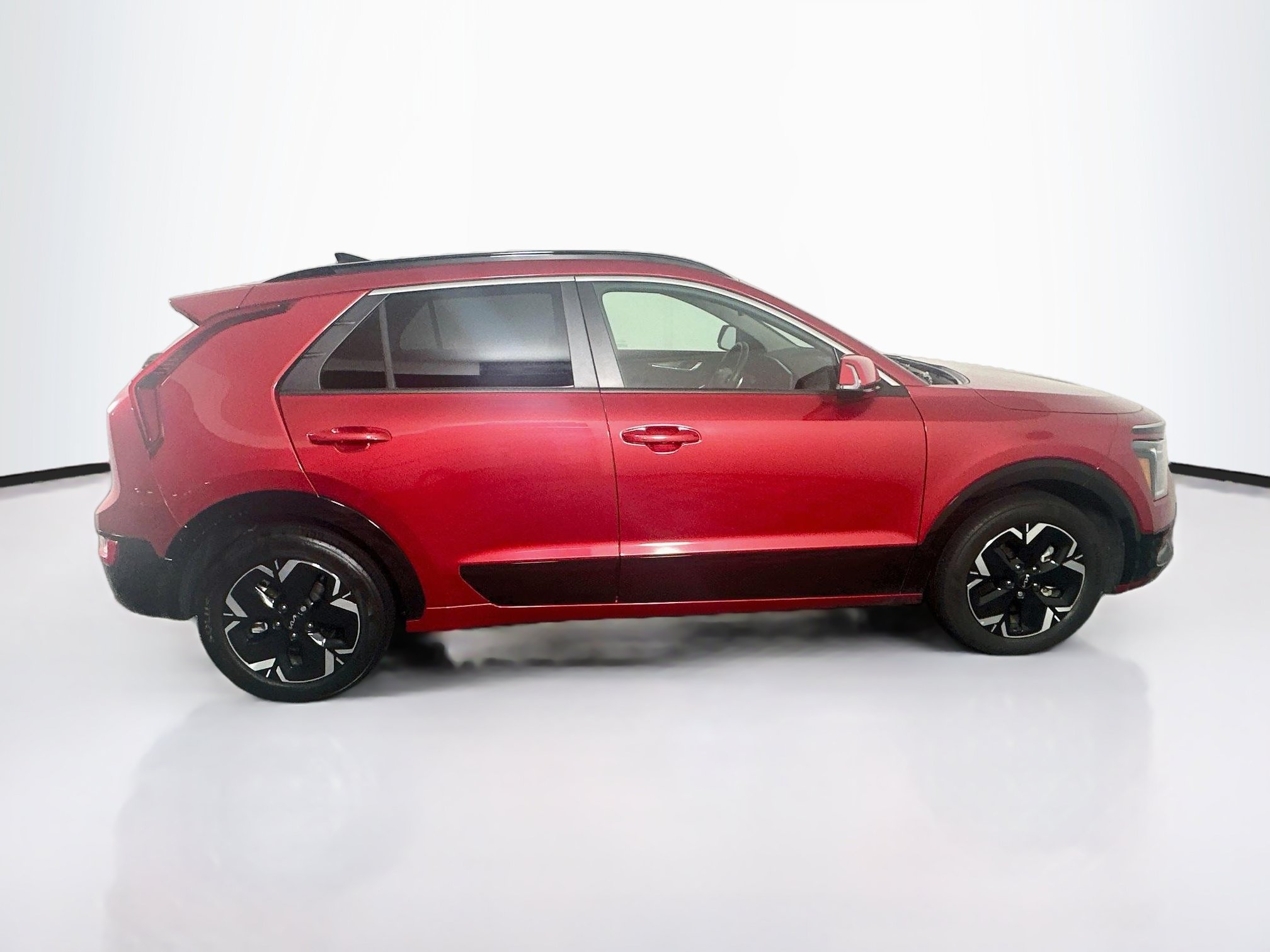 Used 2023 Kia Niro Wind w/ Wind Preserve Package FWD image 10