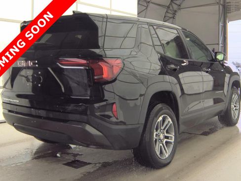 Used 2025 GMC Terrain Elevation AWD/4WD image 3