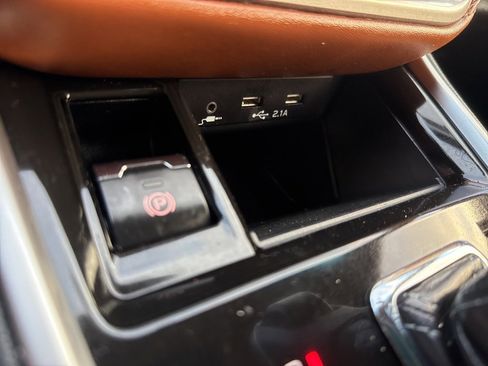 Used 2021 Subaru Legacy Touring XT w/ Popular Package #3 image 34