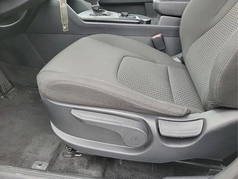 Used 2024 Kia Sportage LX image 12