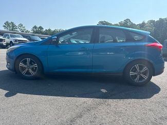 Used 2016 Ford Focus SE FWD video 2