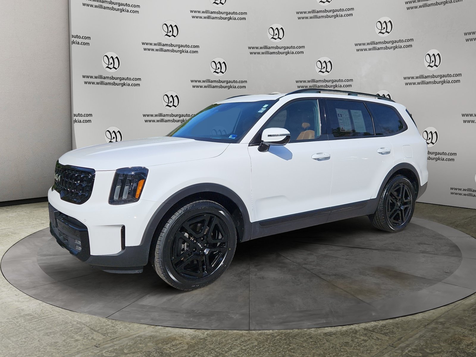 Used 2024 Kia Telluride SX Prestige X-Line AWD/4WD image 1