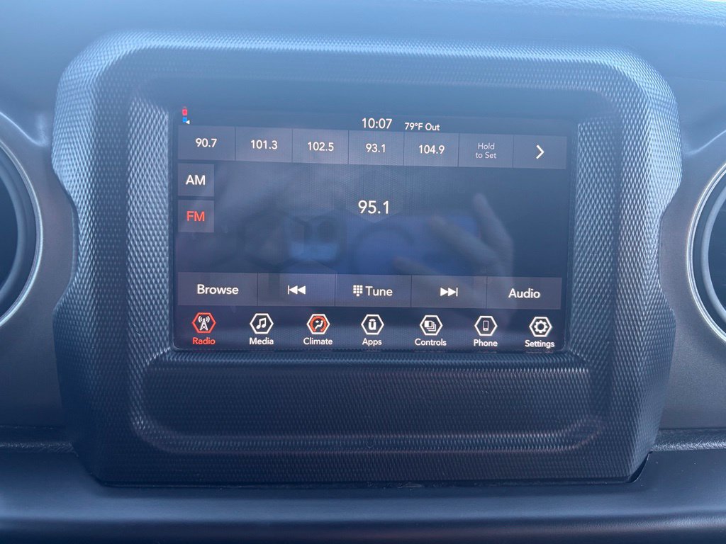 Certified 2023 Jeep Wrangler Sport AWD/4WD image 24