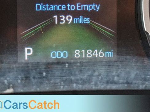 Used 2020 Toyota RAV4 XLE w/ Convenience Package FWD image 28