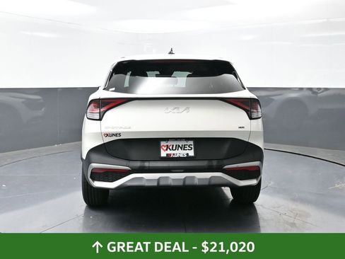 Used 2024 Kia Sportage LX image 14