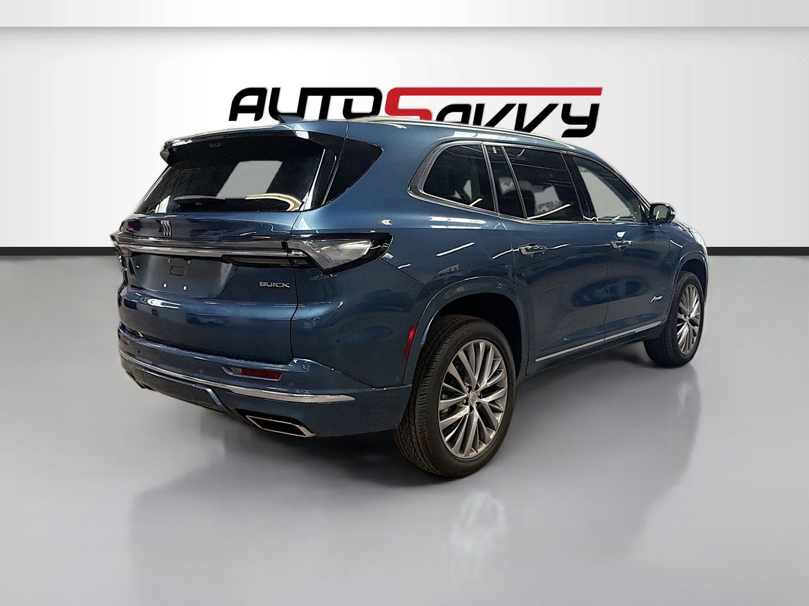Used 2026 Buick Enclave Avenir w/ Super Cruise Package AWD/4WD image 7