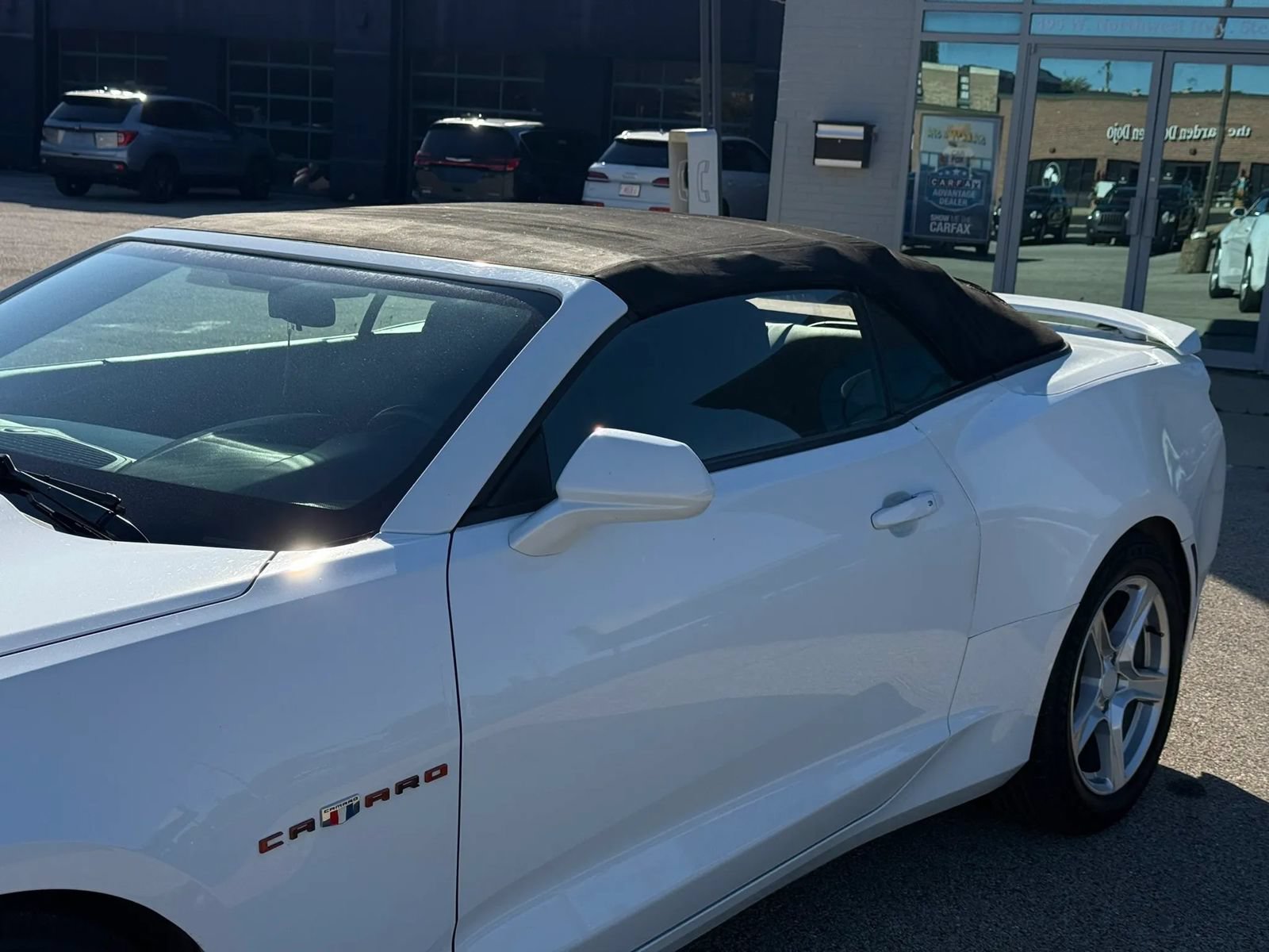 Used 2018 Chevrolet Camaro LT RWD image 23