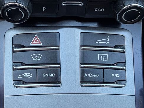 Used 2016 Porsche Panamera Edition image 23