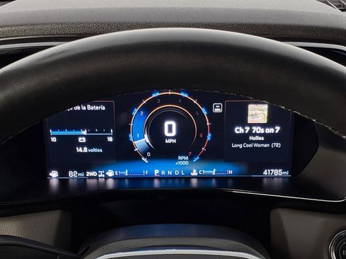 Used 2023 Chevrolet Colorado ZR2 w/ ZR2 Convenience Package III image 16