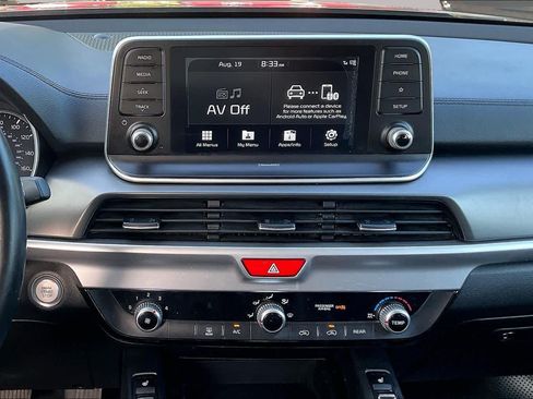 Used 2020 Kia Telluride S FWD image 7