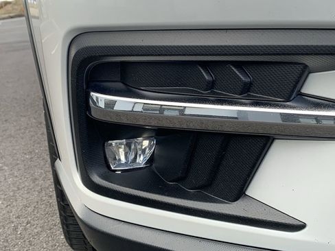 Used 2022 Subaru Ascent Limited image 10