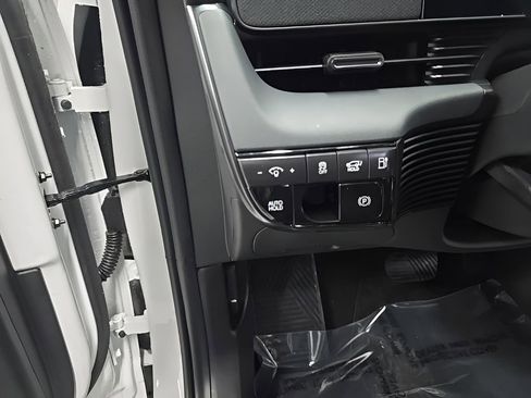 New 2026 Hyundai Ioniq 5 XRT image 11