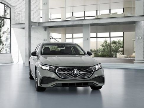 New 2026 Mercedes-Benz E 350 4MATIC Sedan image 8