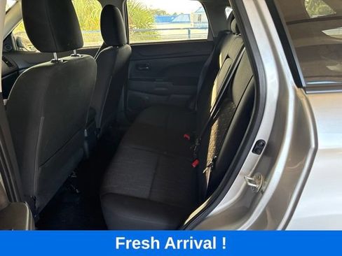 Used 2025 Mitsubishi Outlander Sport ES AWD/4WD image 3