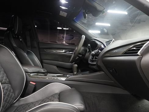 Used 2022 Cadillac CT5 V Blackwing RWD image 23