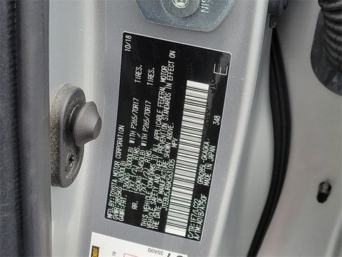 Used 2019 Toyota 4Runner TRD Off-Road Premium image 33