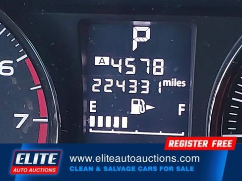 Used 2015 Subaru Forester 2.5i Touring image 31