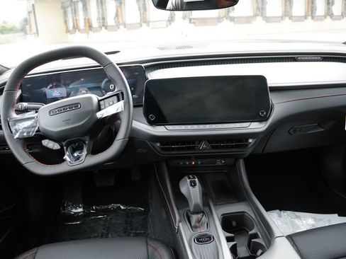 New 2027 Dodge Charger R/T AWD/4WD image 13
