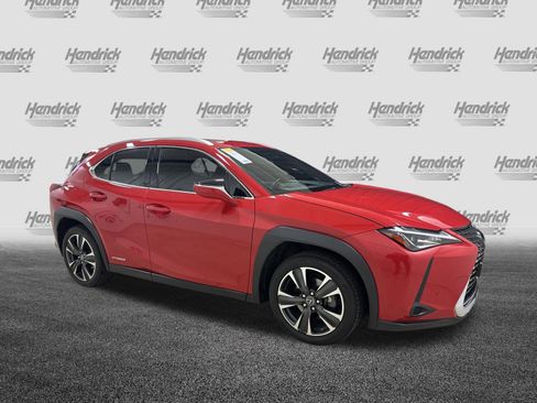 Used 2019 Lexus UX 250h w/ Premium Package image 2