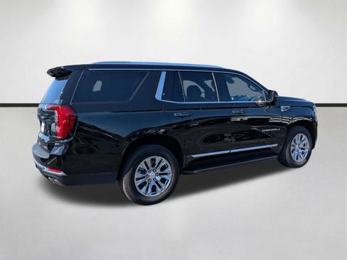 Used 2025 GMC Yukon Denali AWD/4WD image 4