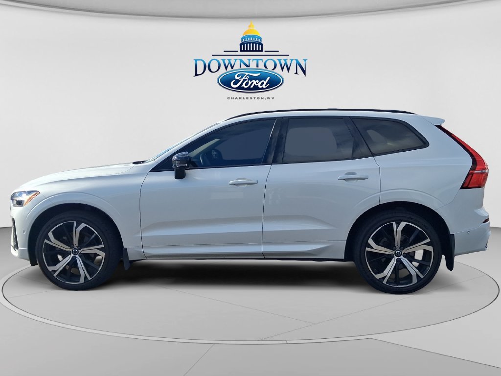 Used 2024 Volvo XC60 B5 Ultimate w/ Protection Package Premier AWD/4WD image 6