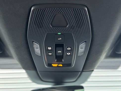 New 2025 Porsche Macan Turbo Electric image 31