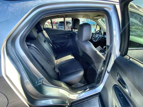 Certified 2022 Buick Encore Preferred w/ Safety Package AWD/4WD image 46