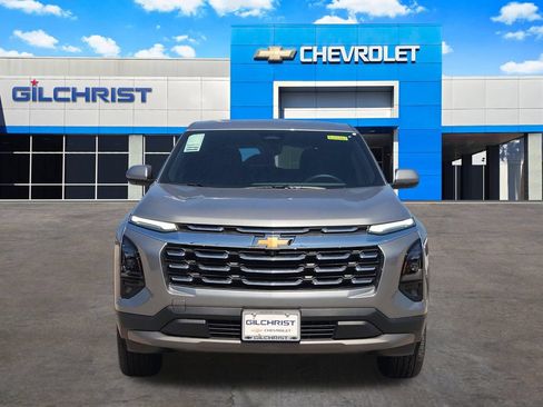 New 2026 Chevrolet Equinox LT w/ Convenience Package II FWD image 2