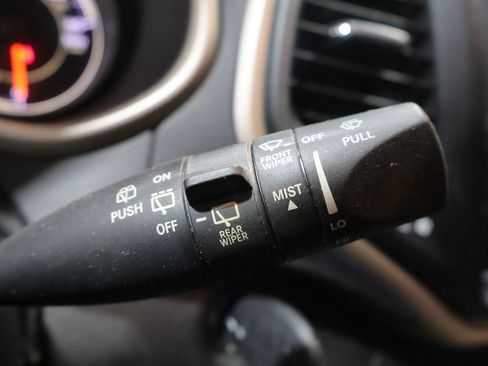 Used 2017 Jeep Cherokee Sport AWD/4WD image 35