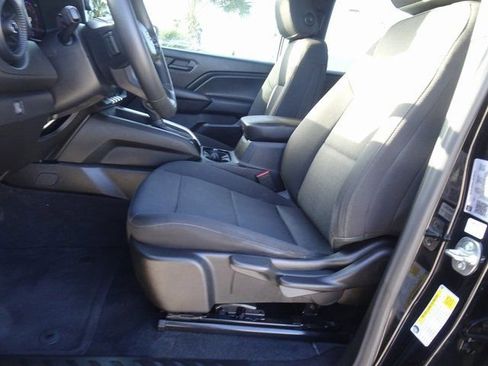 Used 2024 Chevrolet Colorado W/T w/ WT Convenience Package image 7