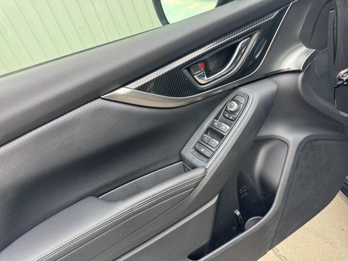 Used 2018 Subaru Impreza 2.0i Limited AWD/4WD image 36