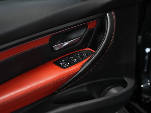 Used 2018 BMW M3 Coupe w/ Competition Package image 24