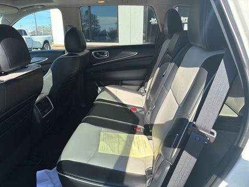 Used 2020 INFINITI QX60 Signature Edition image 5