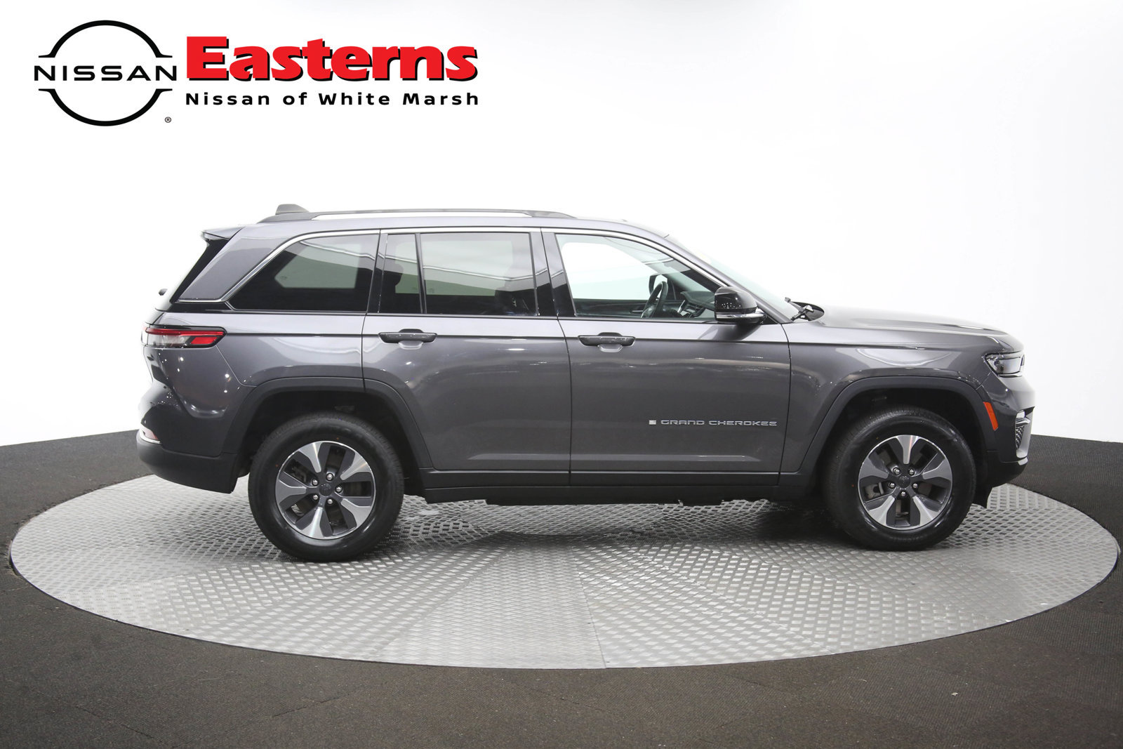 Used 2022 Jeep Grand Cherokee Limited 4xe AWD/4WD image 47