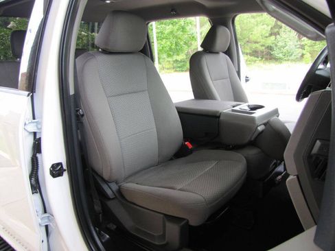 Used 2022 Ford F250 XLT AWD/4WD image 21