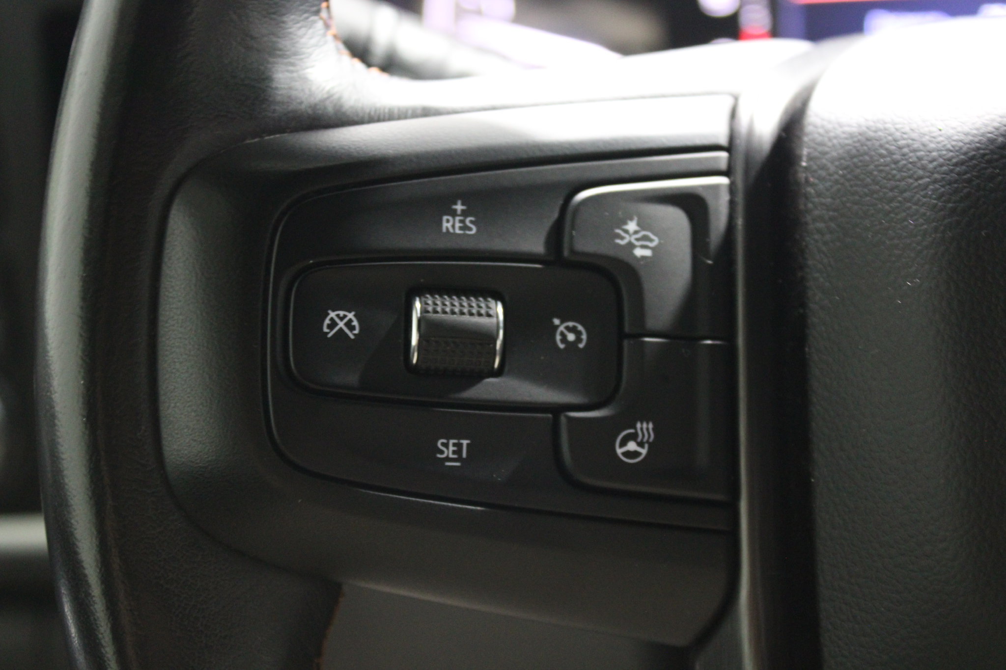 Used 2019 GMC Sierra 1500 AT4 w/ AT4 Premium Package AWD/4WD image 38