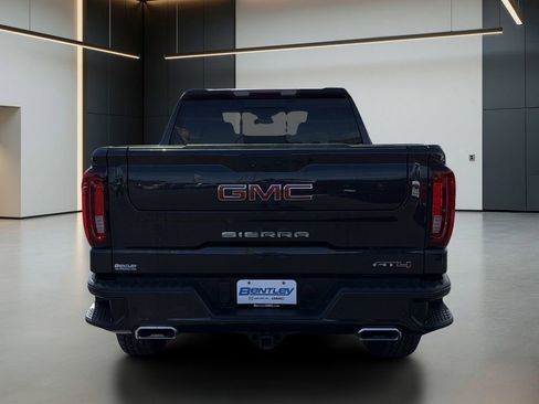 Certified 2022 GMC Sierra 1500 AT4 w/ AT4 Premium Package AWD/4WD image 4