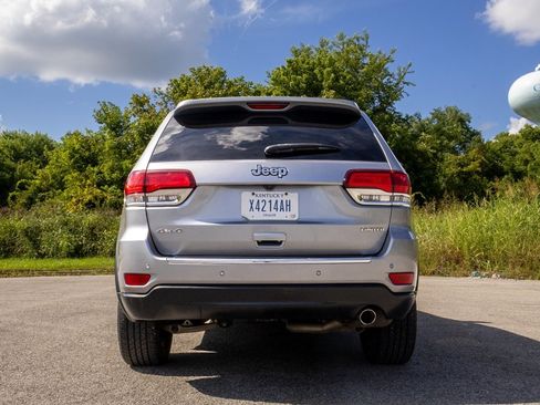 Used 2020 Jeep Grand Cherokee Limited w/ Luxury Group II image 35