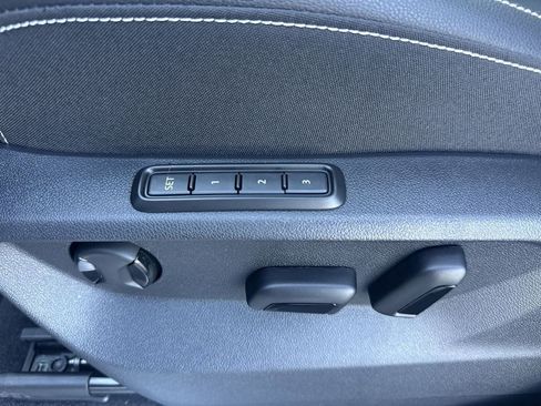 New 2026 Volkswagen Atlas SEL image 12