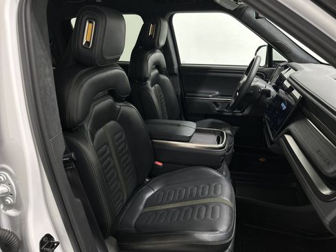 Used 2024 Rivian R1T Adventure Quad AWD/4WD image 23