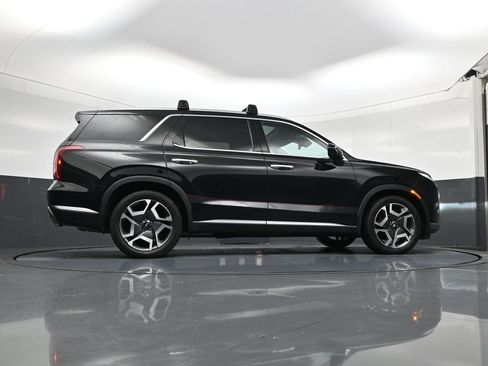 Used 2023 Hyundai Palisade SEL w/ Premium Package AWD/4WD image 24