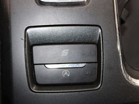 Used 2020 Ford Fusion SE FWD image 41