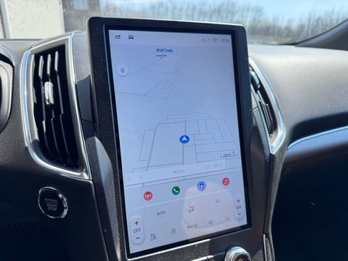 Used 2024 Ford Edge Titanium w/ Titanium Elite Package image 19