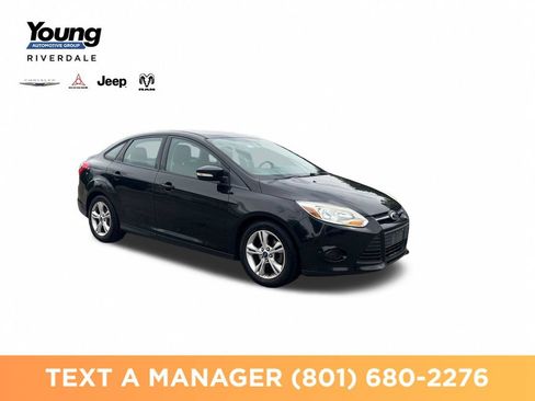 Used 2014 Ford Focus SE FWD image 7