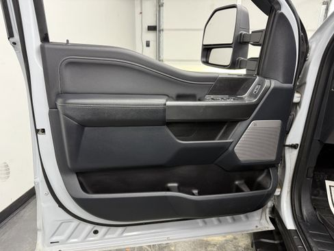 Used 2022 Ford F150 XLT w/ XTR Package image 10