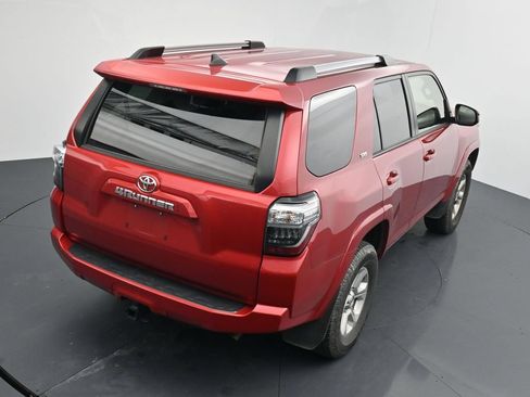 Used 2024 Toyota 4Runner SR5 AWD/4WD image 15